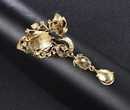Vintage Court Crystal Pendant Brooch Coat Accessories