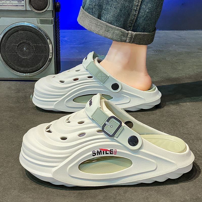 Summer Thick Bottom Shit Feeling Plus Size Closed-toe Slippers Men