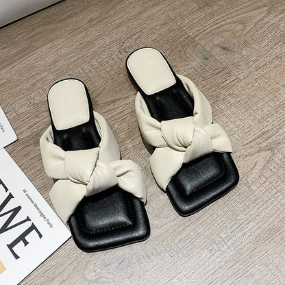 Fashion twisted slippers