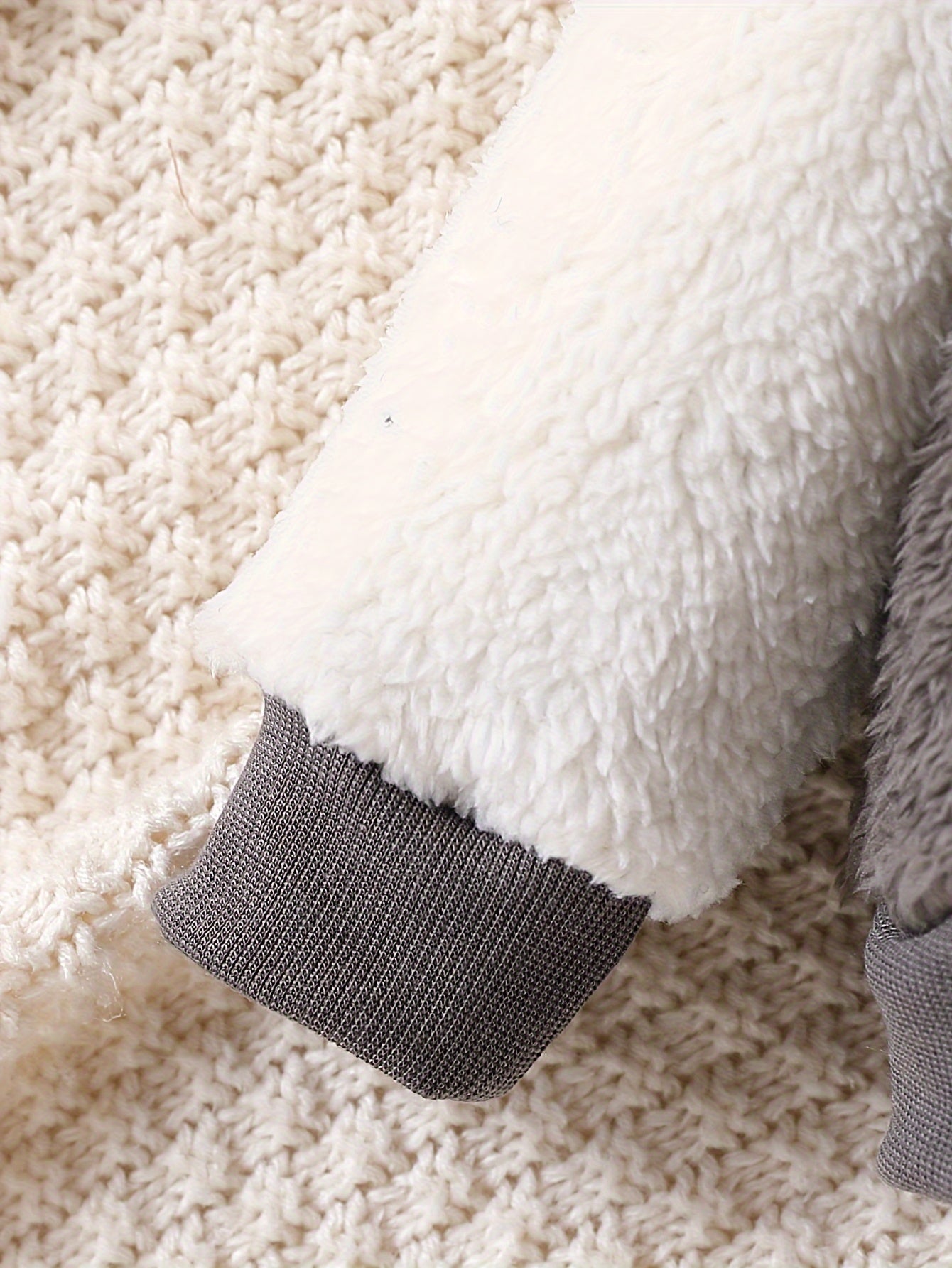 1 Set JOPGEEY 2pcs Baby Boys' Winter Outfit, Cute Cartoon Embroidery Fleece Warm Ribbed Crew Neck Long Sleeve Pullover Top and Plush Warm Cuffed Long Pants, Polyester Knitwear, for Outdoor