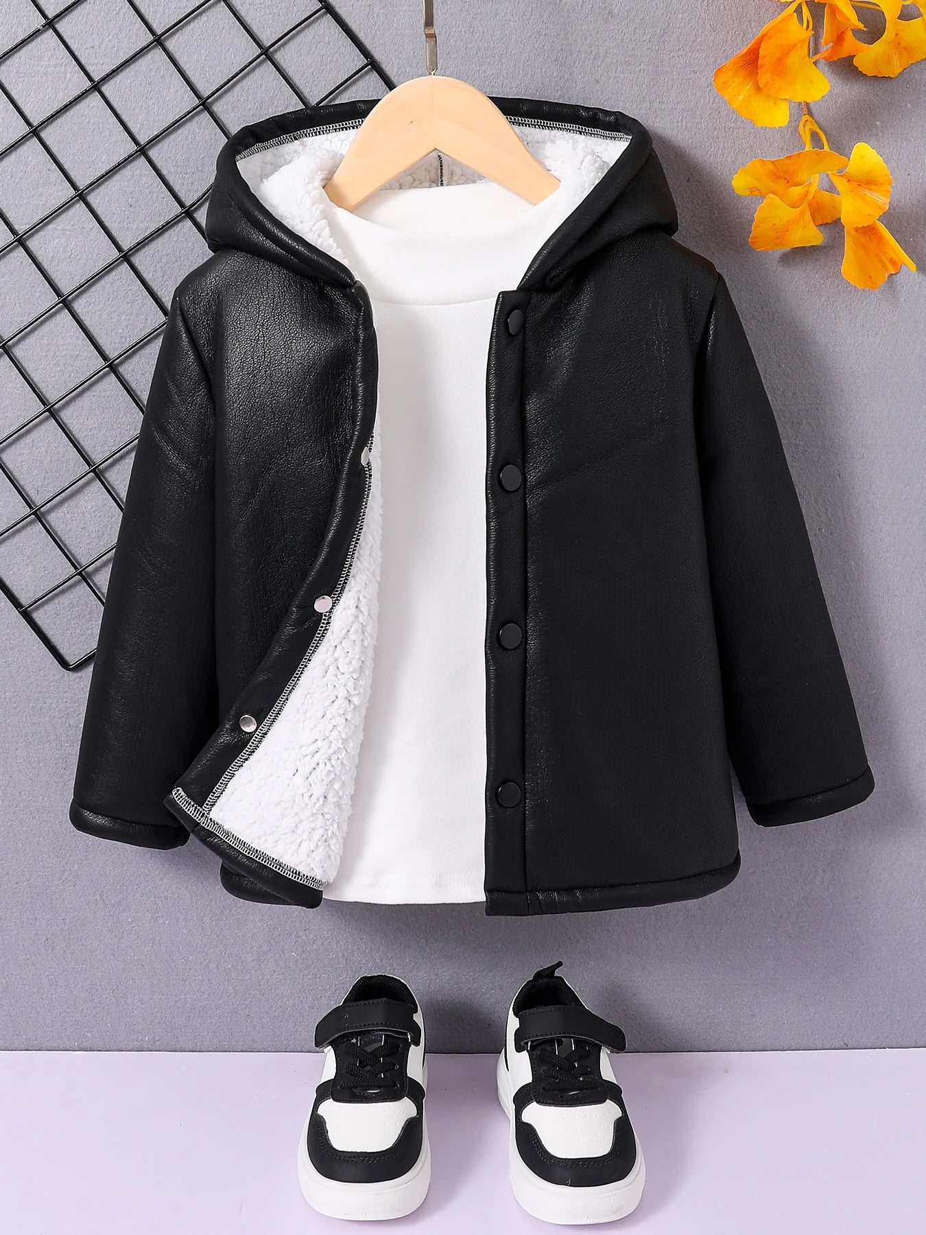 Fall/Winter Boys fashion hooded PU leather black button-lined wool top