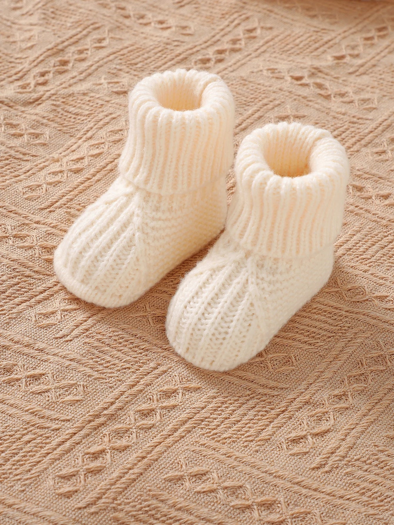 Winter Baby Clothes Beige Long Sleeve Knitted Rompers+Hats+Shoes 3pcs Outfits for Newborn Boys Girls Outwear Outfits Sets 0-9M