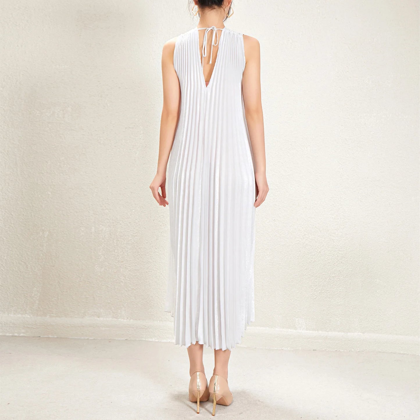 Summer Dress for Women Front and Back V-neck Solid Color Sleeveless Miyake Pleated Loose Casual Fashion Elegant Dress