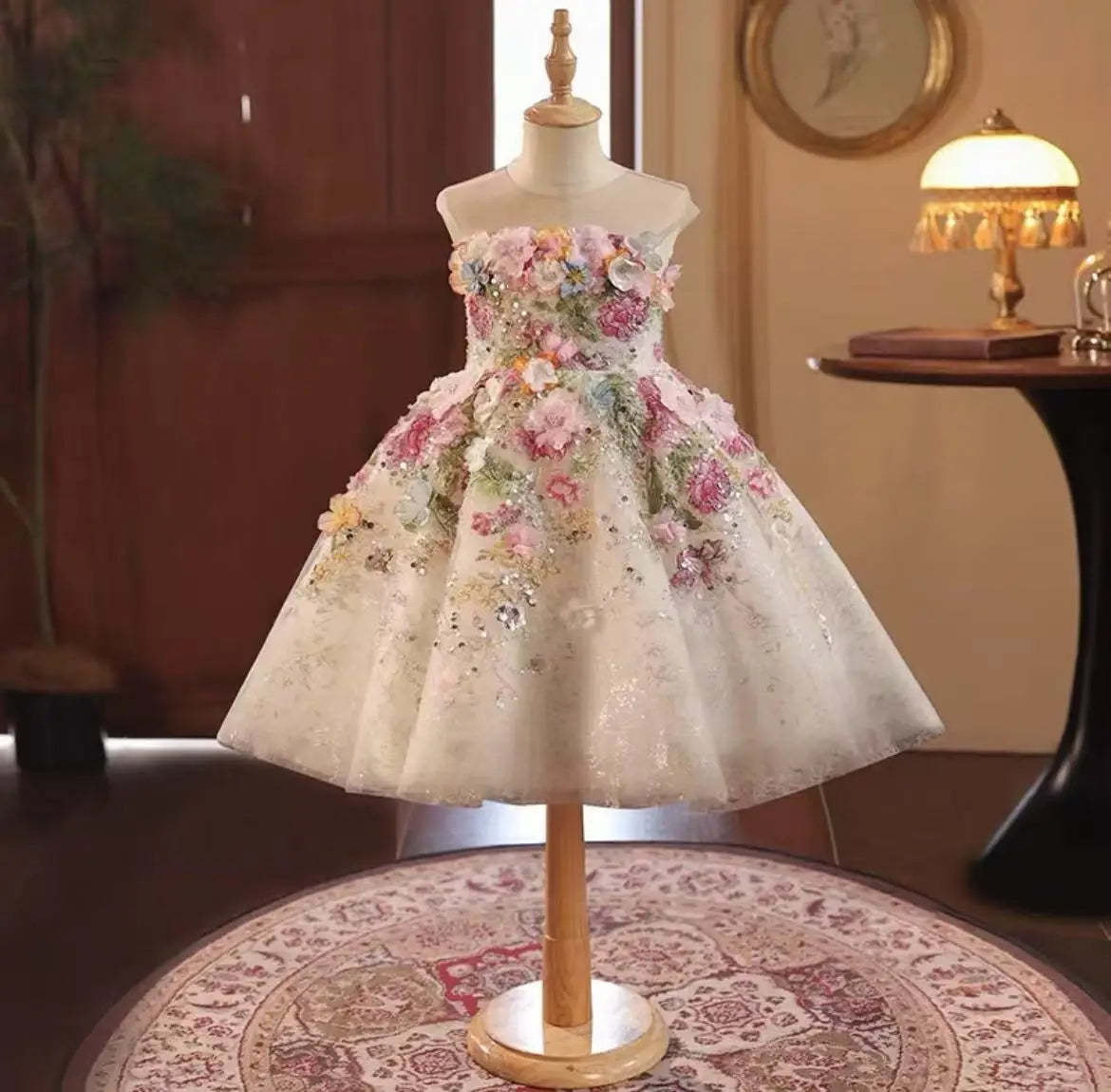 Customized Floral Evening Party Baby Girls Dress for Princess Luxury Handmade Pageant Flower Girl Birthday Style Beads Gowns