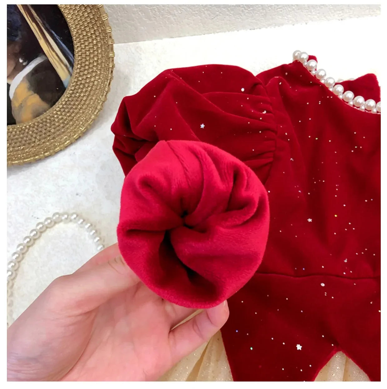 Winter Bow Sequin Dress for Girls' 2025 New Fashion Baby Red Christmas Dresses Velvet Patchwork Mesh A-line Princess Dress
