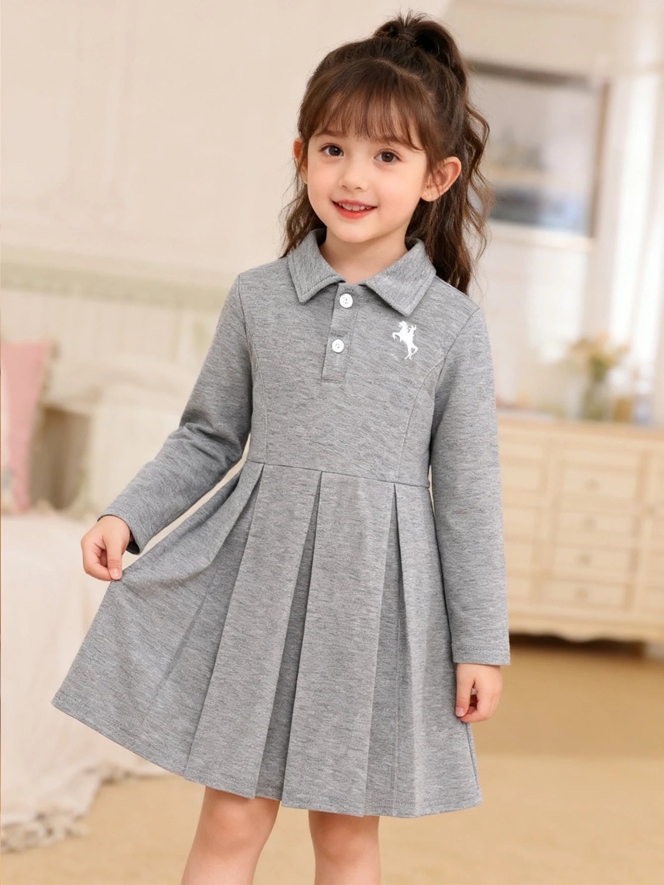 Autumn And Winter Girls' School-Style Dress For Outdoor Travel Grey Lapel Embroidered Long-Sleeved Pleated One-Piece Dress