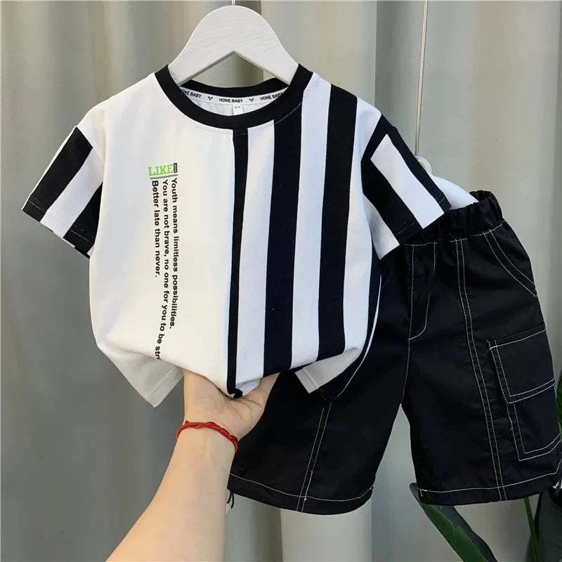 Summer Boy Clothing Suit New Children's Clothes Set Boys Short Sleeve T-Shirt Shorts 2 Piece Set Kids Sportswear Suit 2 4 6 8Y