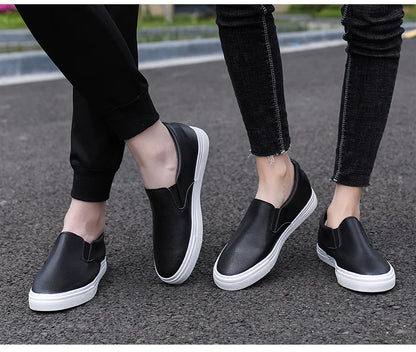 New Shoes for Men Leather Casual Shoes Spring Fashion Concise Flat Shoes 2 Colors Slip-on Loafers