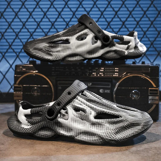 Men's Slippers New 2025 Platform Sandals for Men Anti-slip Mens Shoes Man Wearing Outside Summer Hollow Breathable Flat Pvc