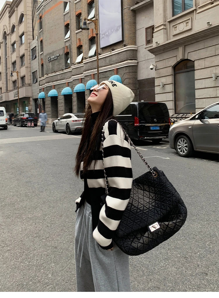 Zjaiss 2025 Autumn Winter Elegance Solid Color V-neck Sweater Knitted Casual Cardigan Unique And Niche Slim Fit Tops