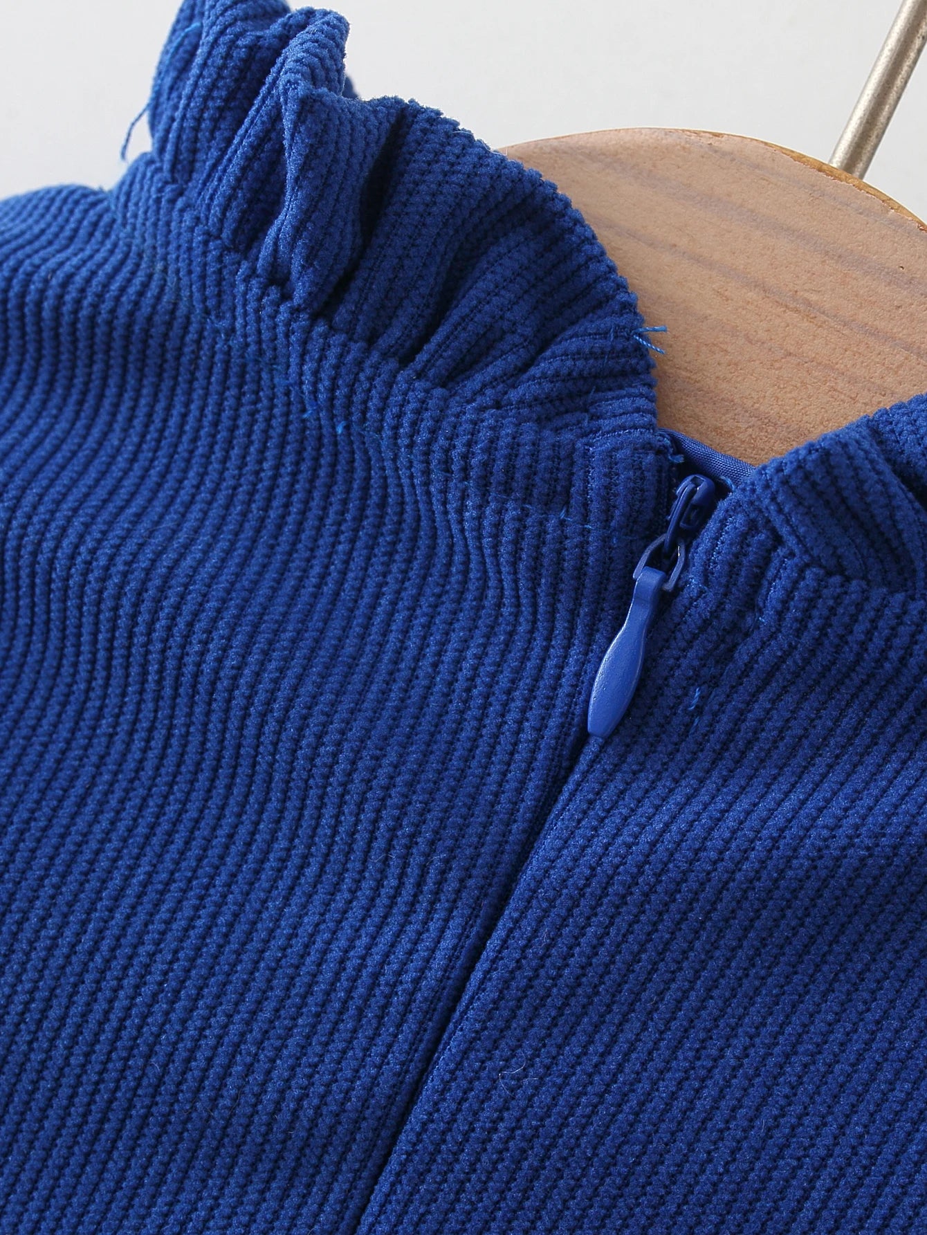 Winter New Girls' Dress Lace Pleated Bow Solid Color Two-Piece Long-Sleeved Dress + Cap Puffed Sleeve Lace Neckline