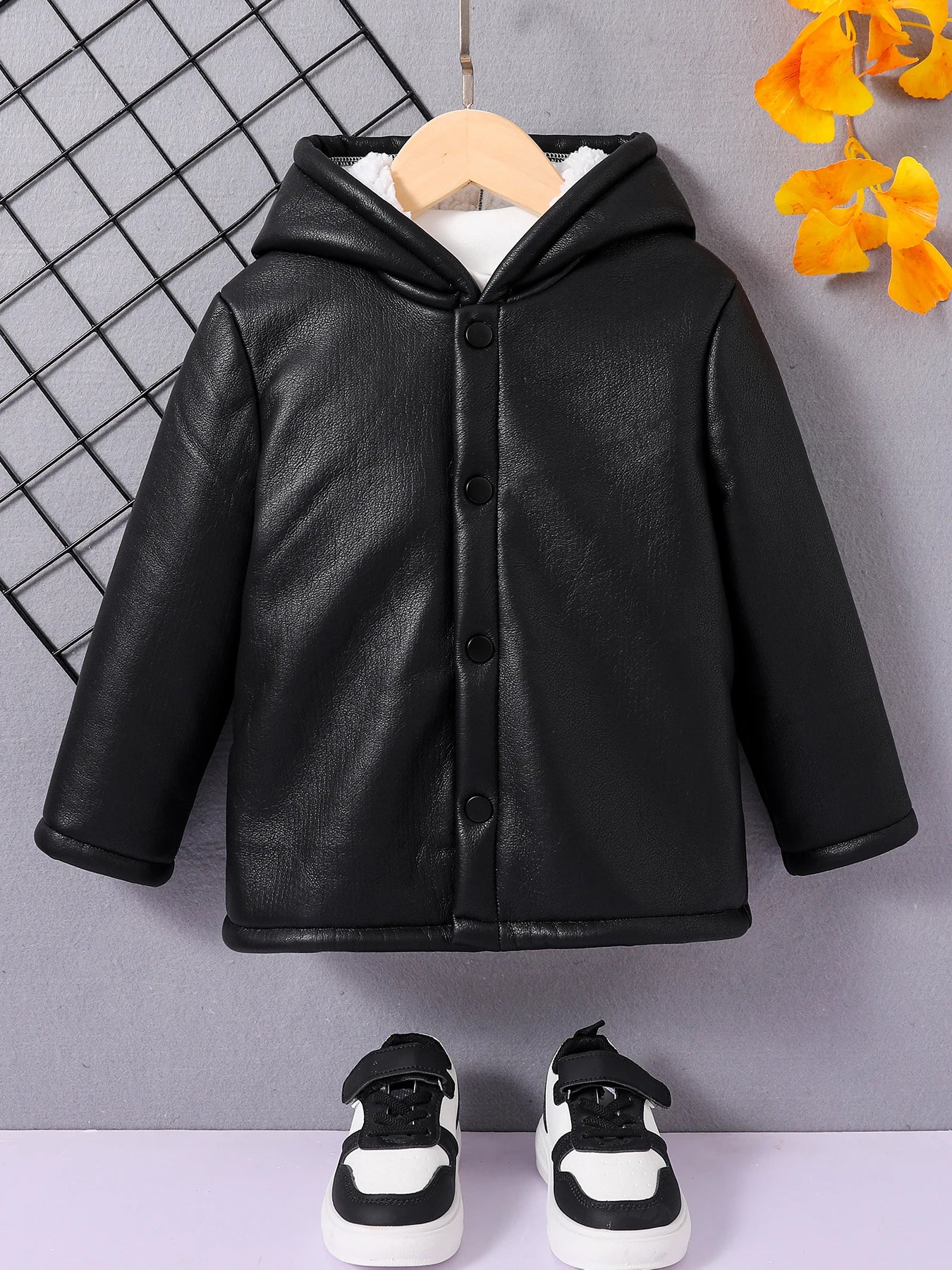 Fall/Winter Boys fashion hooded PU leather black button-lined wool top