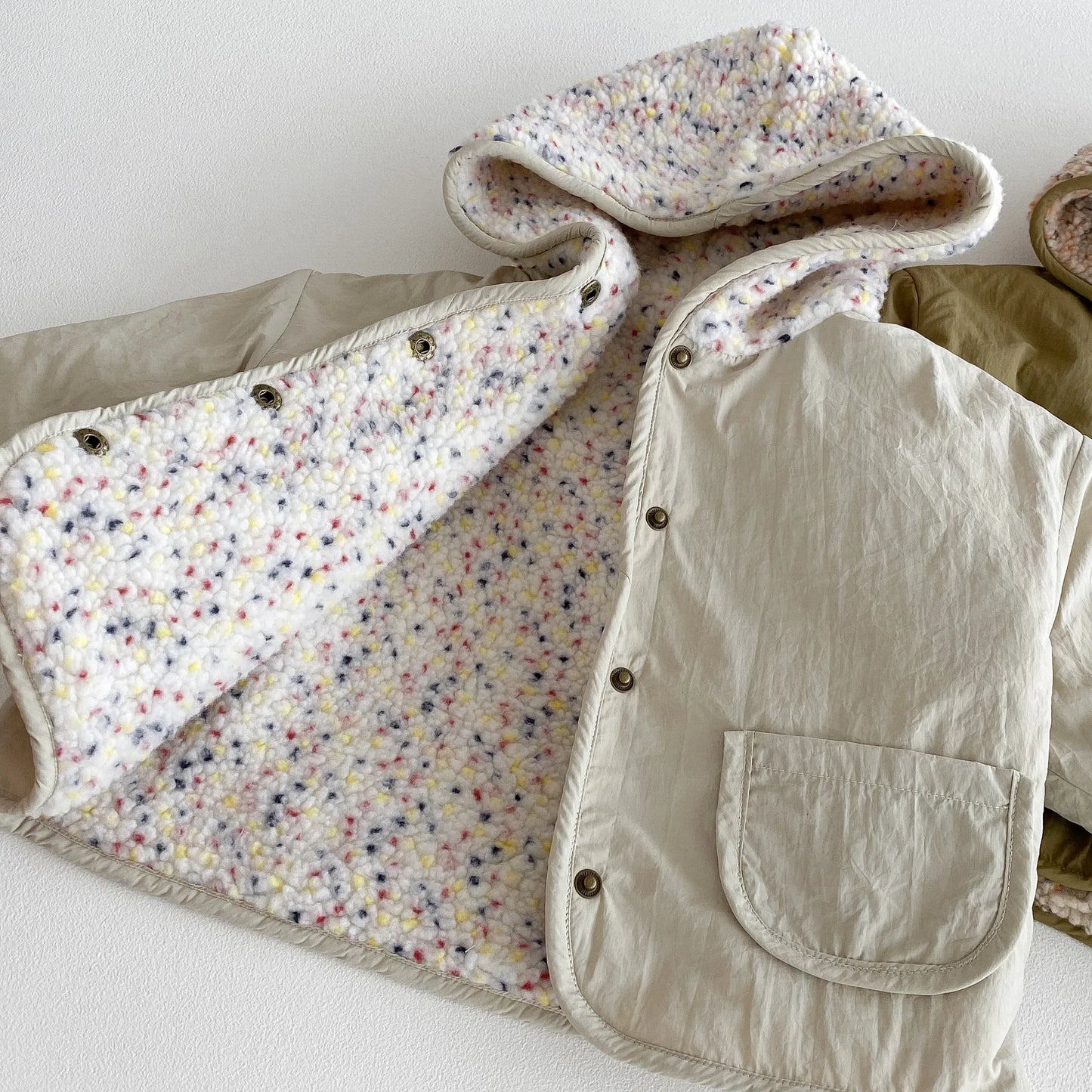 Kids Winter Jacket for Boy 1-6Y Girls Children's Coats Reversible Hooded Jacket Thickened Fleece Lined 2 Way Wear Warm Outerwear