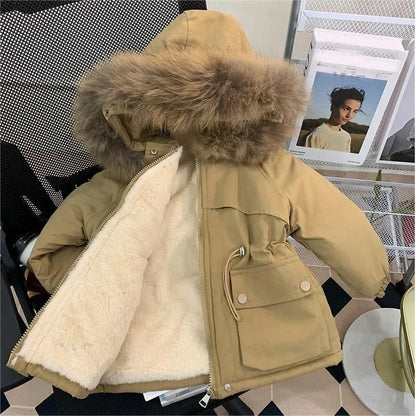 Winter clothing for girls with plush cotton coats, thickened pies for baby girls, overcoming 2025 new children's cotton jackets