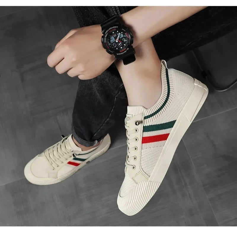 Fashion Sneakers for Men Light Mesh Breathable Outdoor Walking Loafers Male Flats Zapatos Para Hombres Luxury Men‘s Casual Shoes