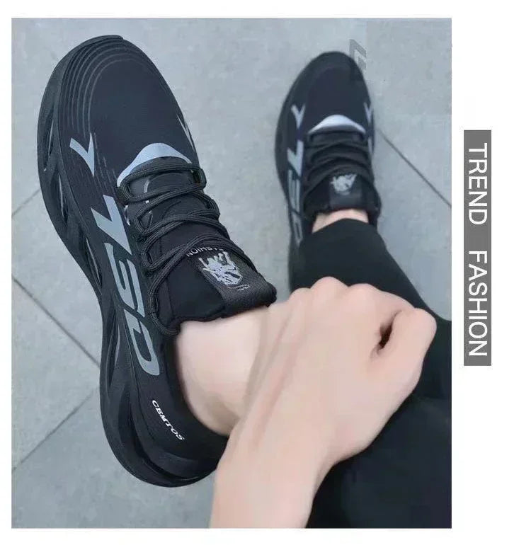 Men's shoes new summer breathable network surface tide brand sports leisure running light network red boom fashion shoes