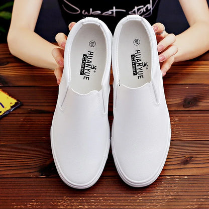 New Shoes for Men Leather Casual Shoes Spring Fashion Concise Flat Shoes 2 Colors Slip-on Loafers